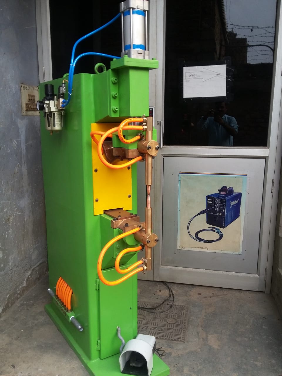 Spot Projection Welding Machine Manufacturer in beed