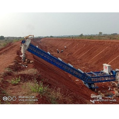 Concrete Canal Machine