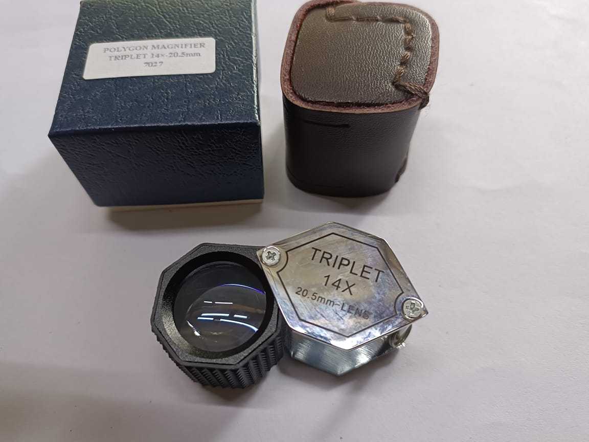 Triplet Loupe 14 x 20.5mm